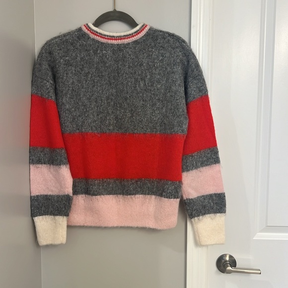 Colorful Paris Atelier sweater. NWT sz Small - Picture 4 of 4